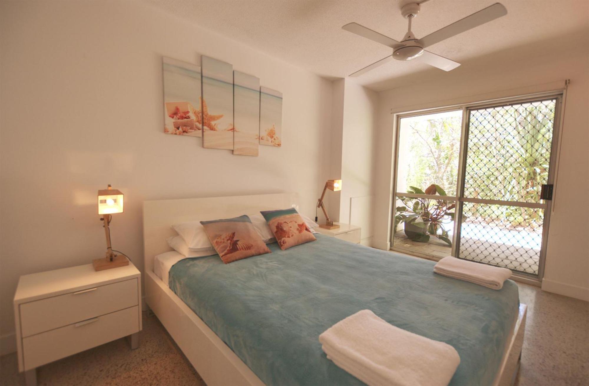 Raintrees Moffat Beach Калундра Екстериор снимка